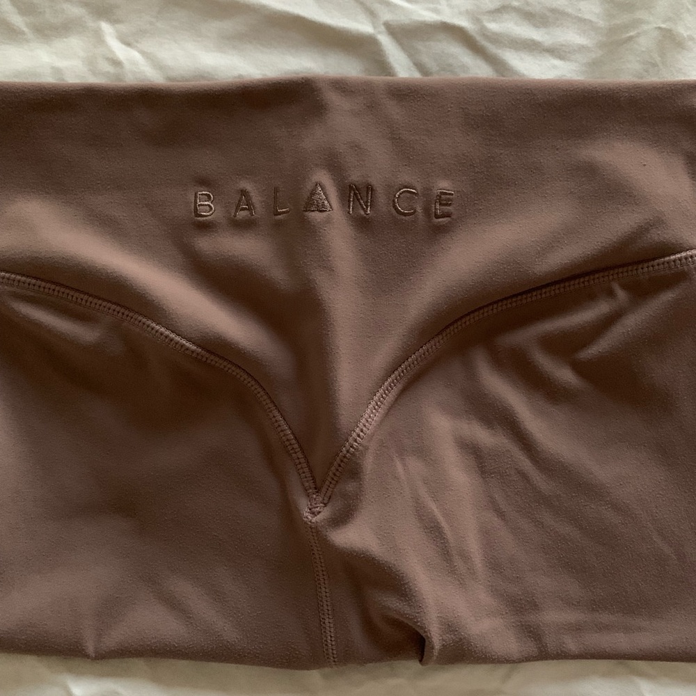 Balance Athletica Cloud Rider Short in Smoky Quartz, Size S.